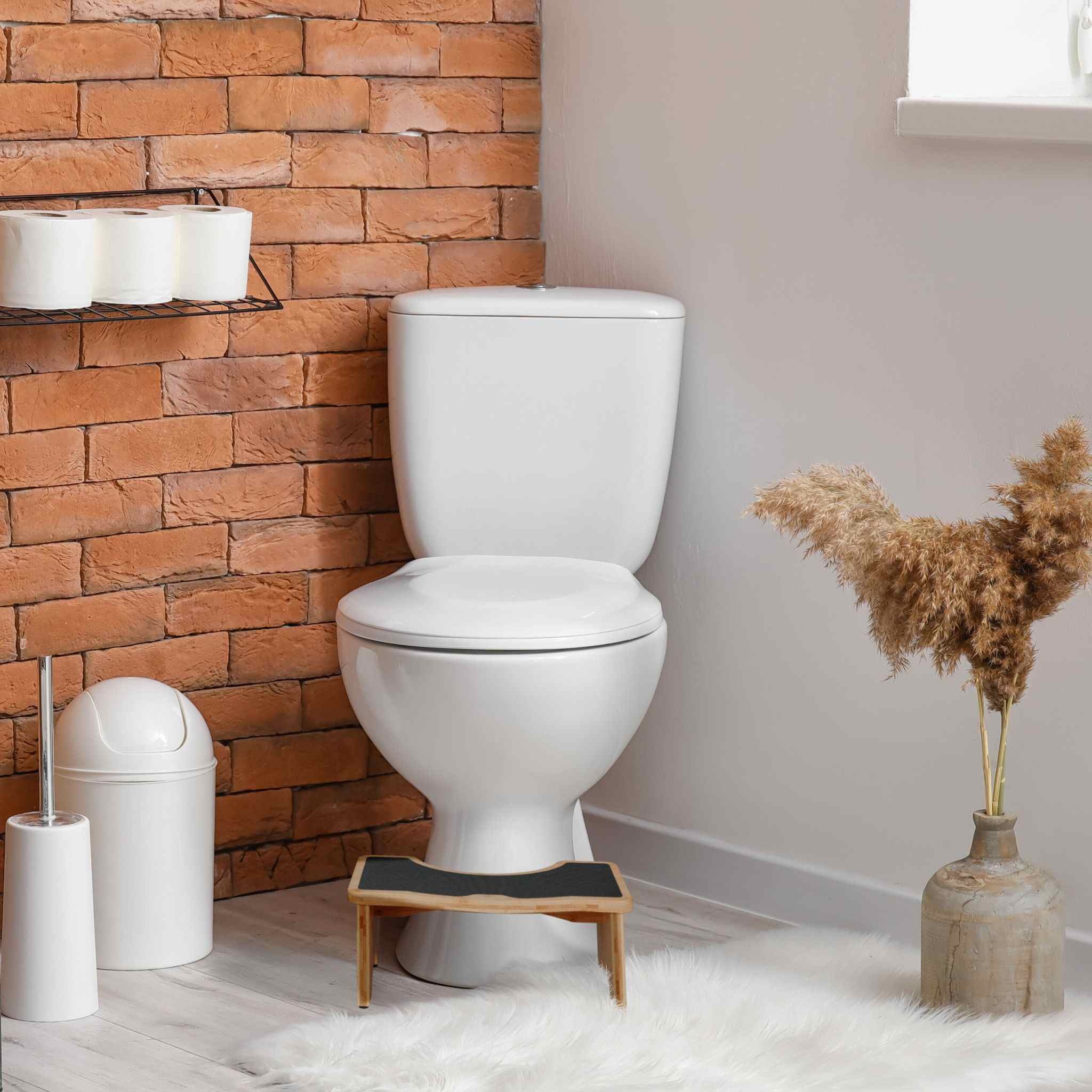 Discover the Revolutionary Comfort and Health Benefits of Our Bamboo Toilet Stool: Crafted from Sustainable Bamboo, This Stool Promotes a Natural Squatting Position, Supports Digestive Health
