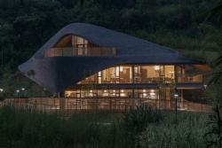 Forest Bamboo Vision: Pioneering Sustainable Architecture with Traditional Craftsmanship and Modern Design